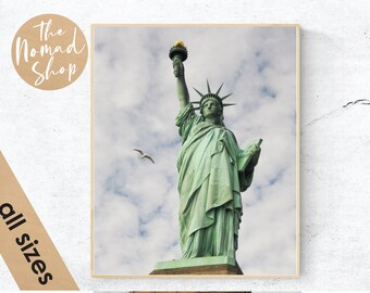 Printable Wall Art • Statue of Liberty Print New York • Modern Decor • Photography Digital Print • Midcentury Modern •Art Deco