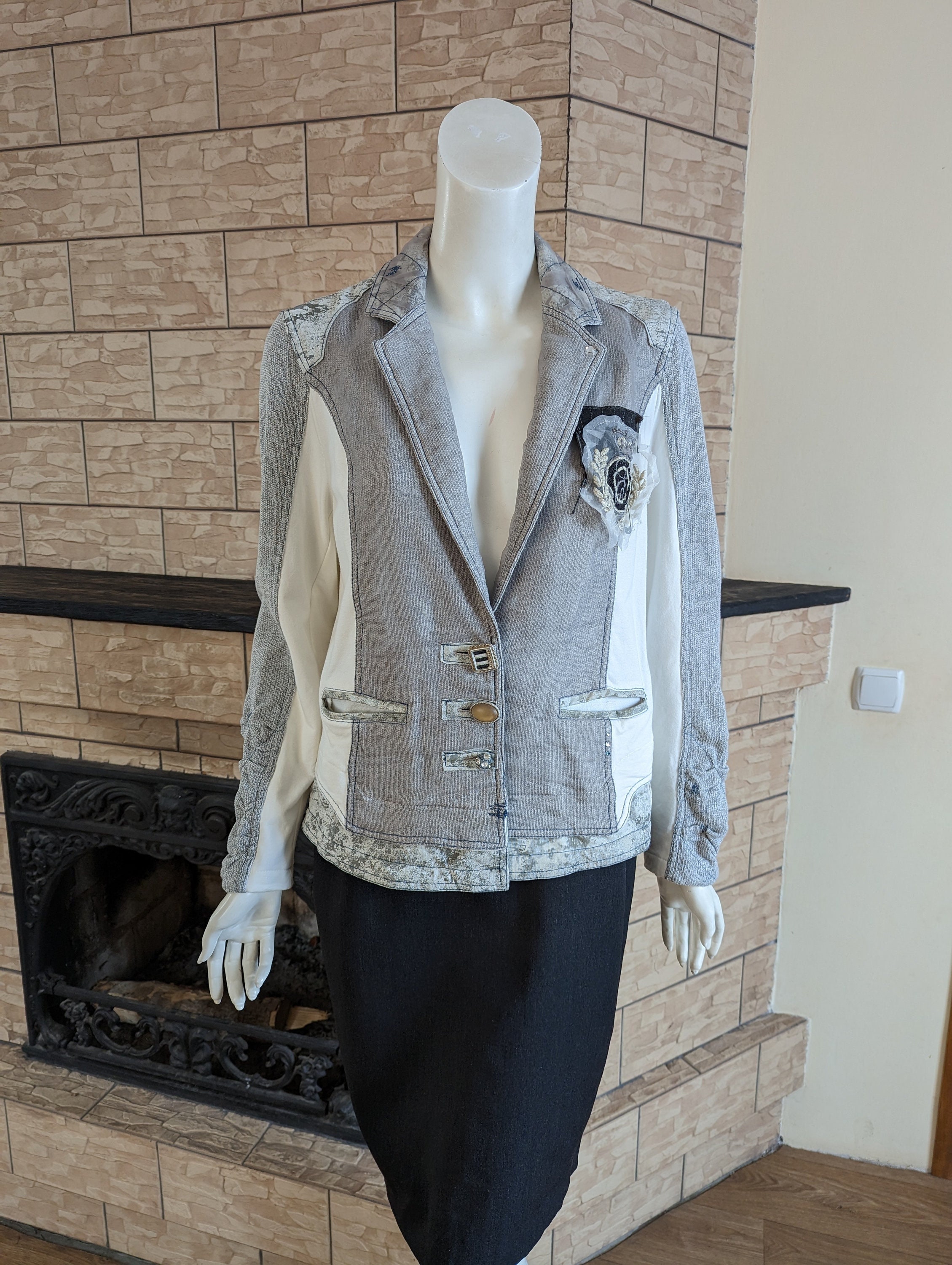 biby Elisa Tweed Jacket（ELISA JACKET — HARRIS TWEED）