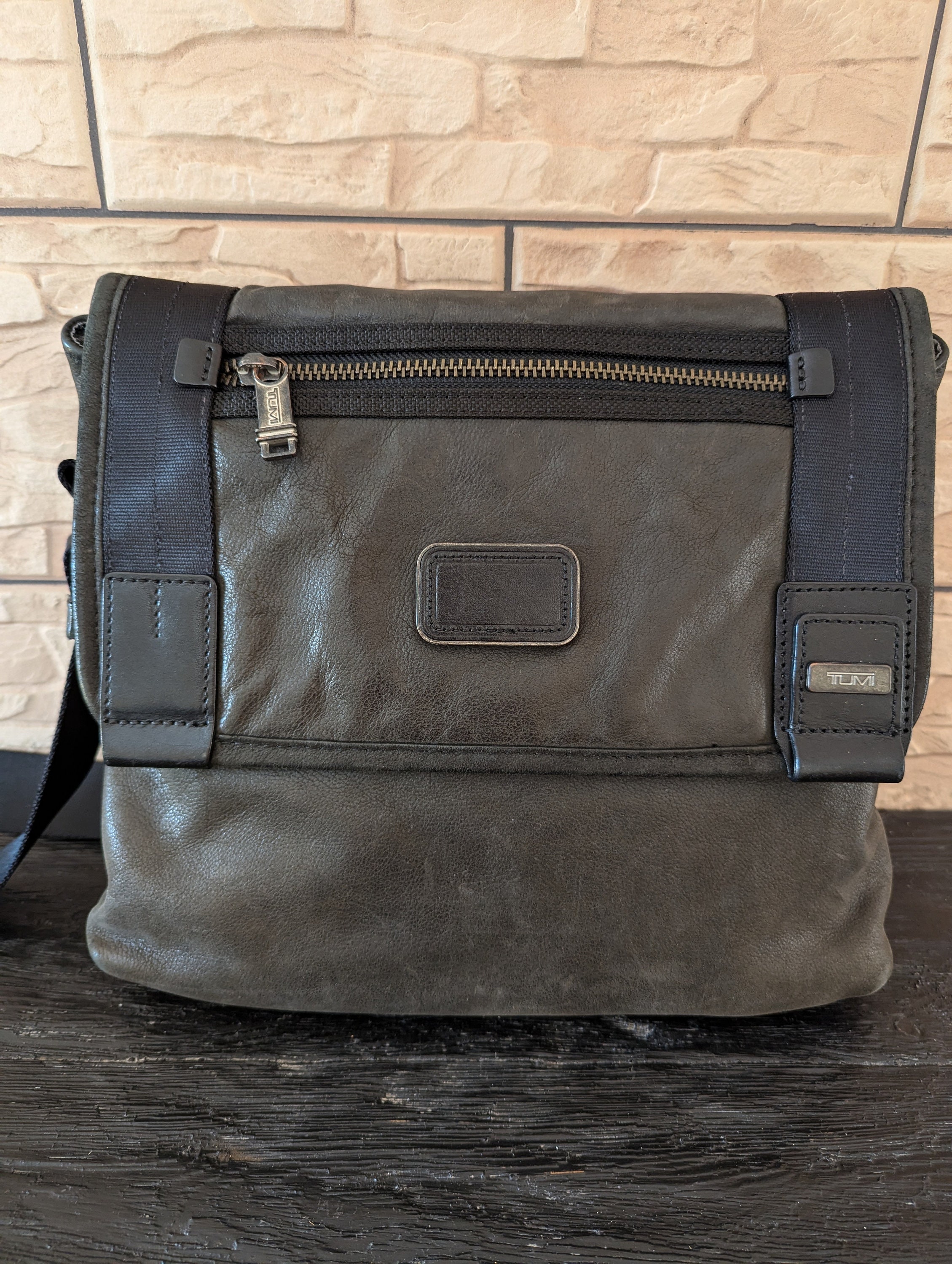 Tumi men's messenger bag sale