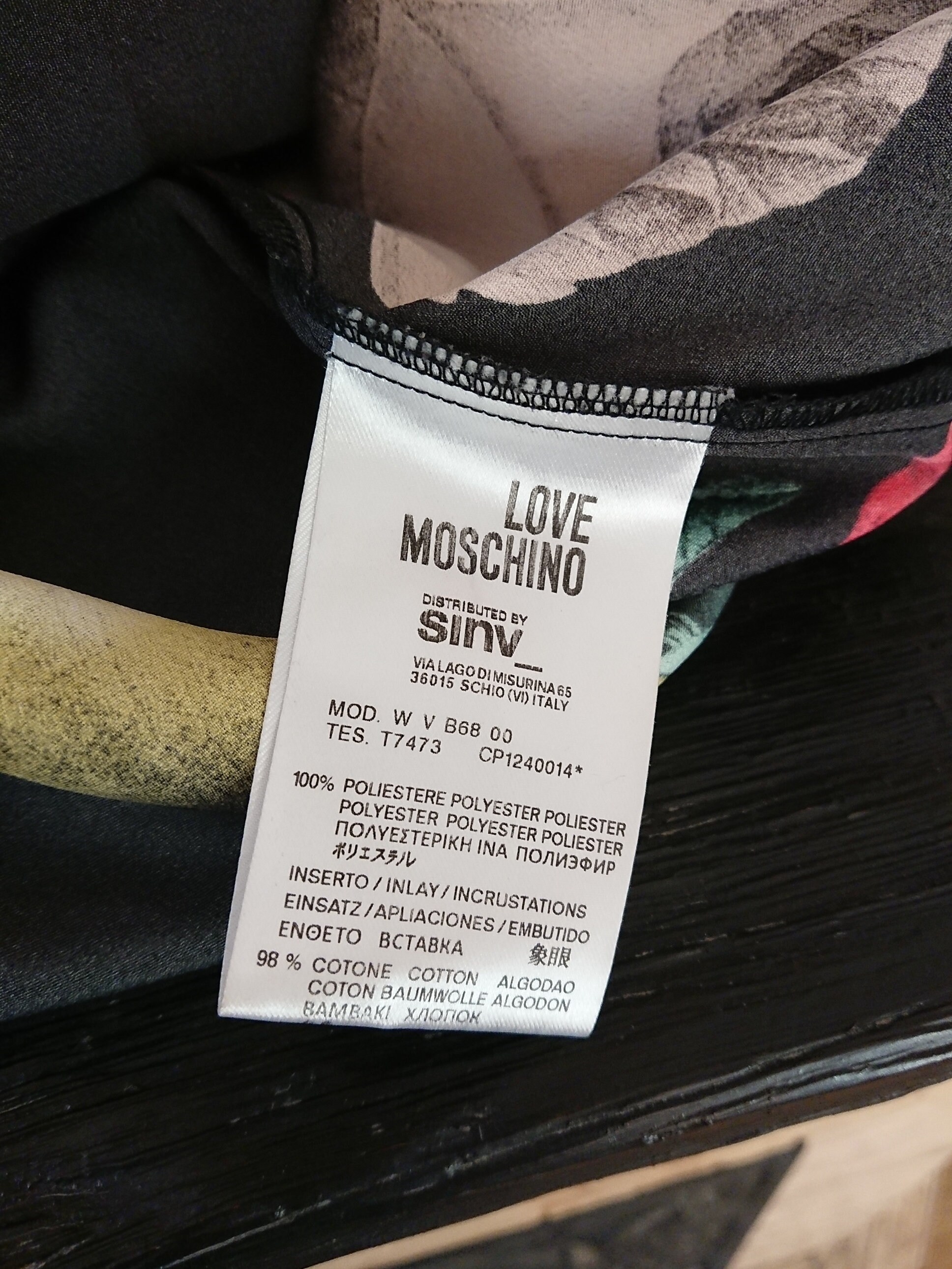 love moschino distributed by sinv