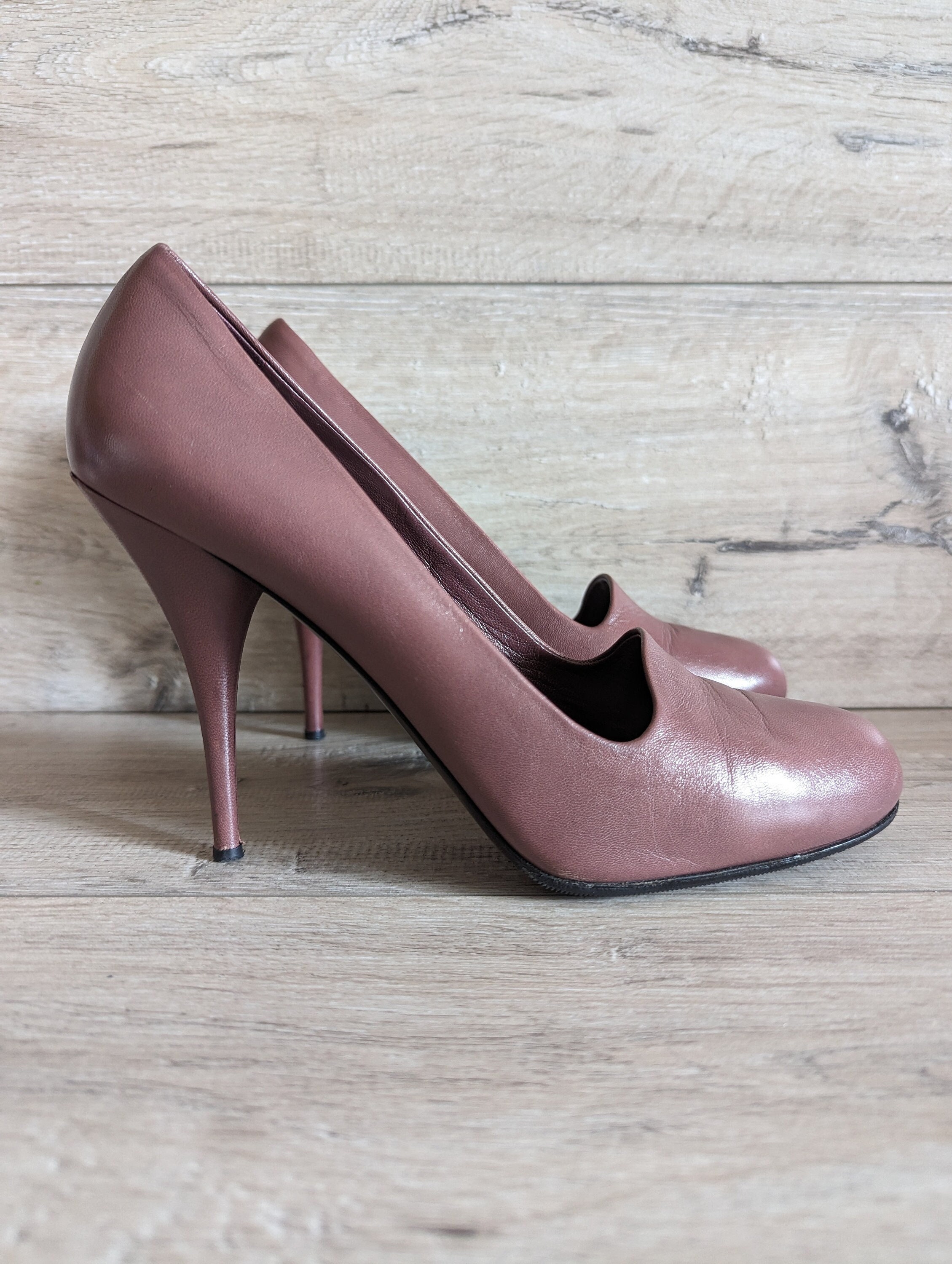 Pink miu miu shoes best sale