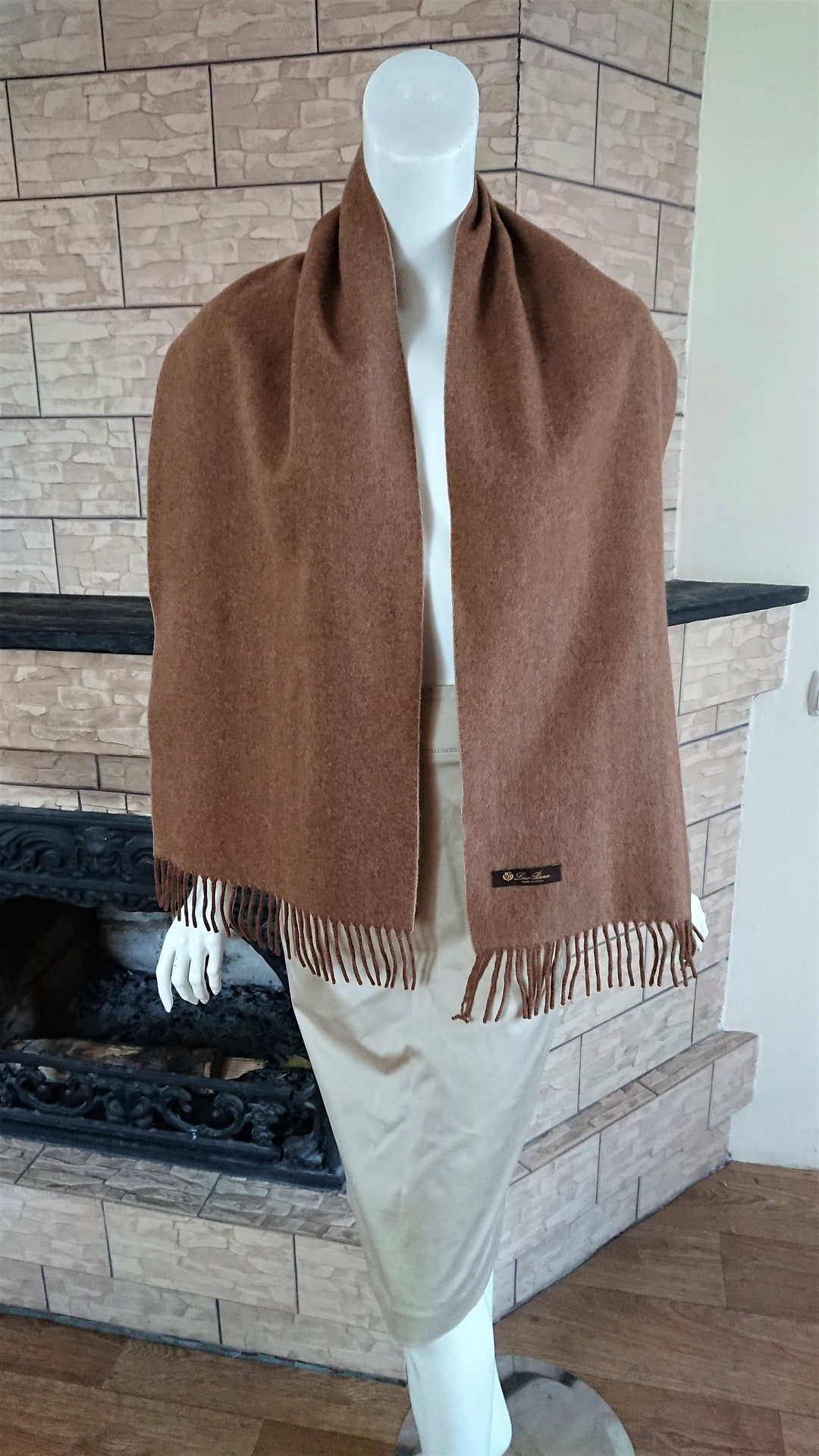 Discount loro piana cashmere scarf on Sale