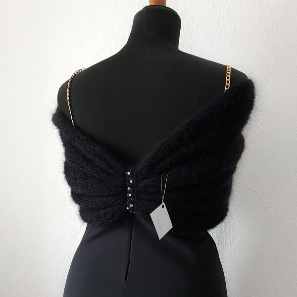 Châle noir chaud | Robe cape d'hiver | Cache-épaules noir pour robe chaude | Châle chaud en tricot noir | Châle en laine tricoté | •EVELYN•