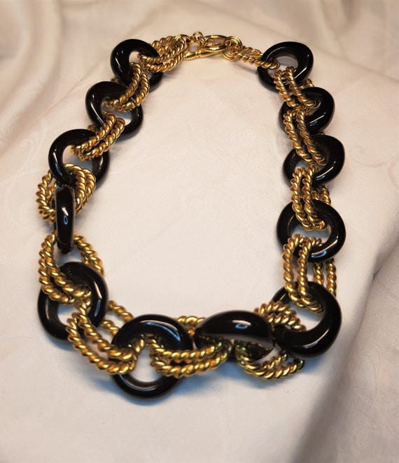 Iconic KJL Chain Link 1990s Jet and Goldtone Neckl