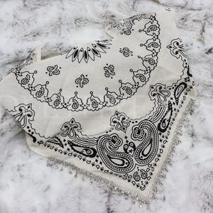 Elegant Beige Paisley Bandana with Rhinestone Fringe - Stylish Western Accessories, Country Outfit Accessory, Rhinestone Fringe Scarf