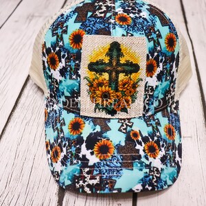 Women’s Adjustable Sunflower Cow Print Cross Criss Rustic Western Cross Ponytail Hat - Religious Cross Western Style Baseball Cap