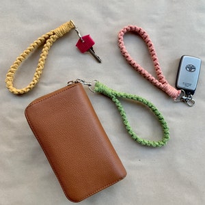 Macramè Wristlet Keychain/Purse Clip/Wallet Clip/Boho Style/Key Accessories/Stocking Stuffer/Key FOB/Her Gift/Fall Accessories/Minimalist image 9