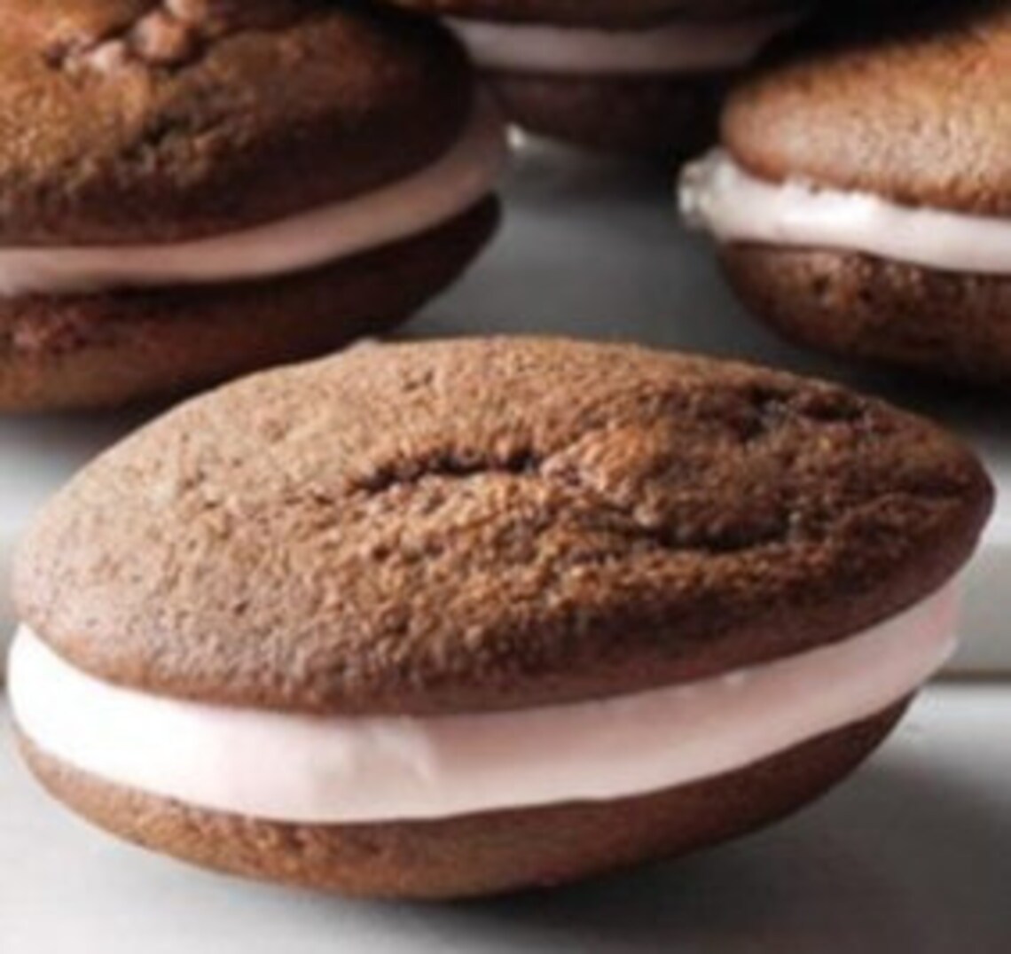 Raspberry Chocolate Whoopie Pies - Etsy