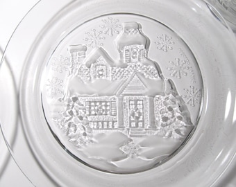 Arcoroc Christmas Glass Mugs & Dessert Plates: Winter Snow Scene, 8-Piece Set Holiday serving