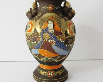 Hand Painted Multicolor Japanese Satsuma Scene Porcelain Vase Approx 7.5” Man Woman