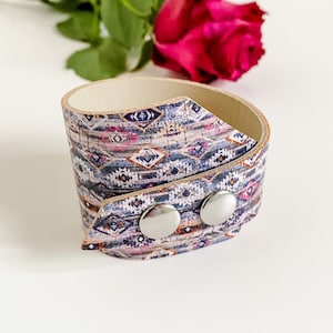 Western Leather Wrap Cuff Bracelet, Festival Jewelry, Coastal Cowgirl Rodeo Jewelry, Gray Maroon Blue Aztec Pattern