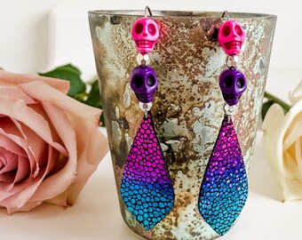 Sugar Skull Earrings, Metallic Rainbow Leather, Teardrop Earrings with Pink and Purple Sugar Skull Beads, Day of the Dead Earrings