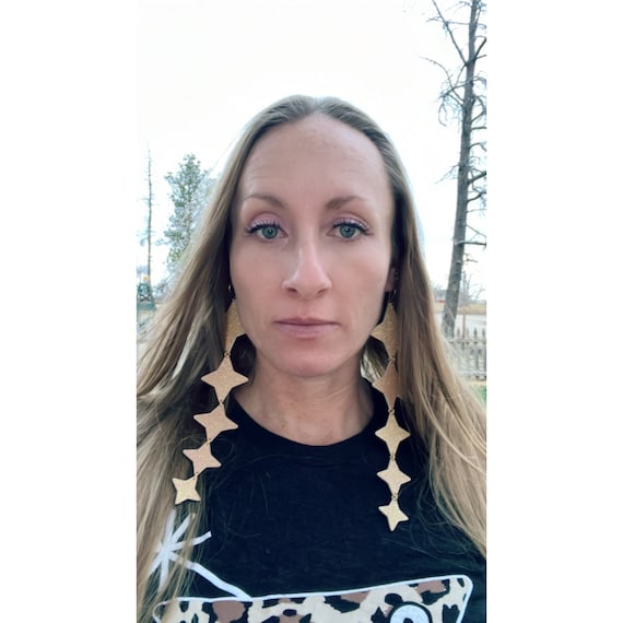 Long Dangle North Star Earrings in Tan Glitter Leather, Southwestern Earrings, Western Glam NFR Rodeo Jewelry