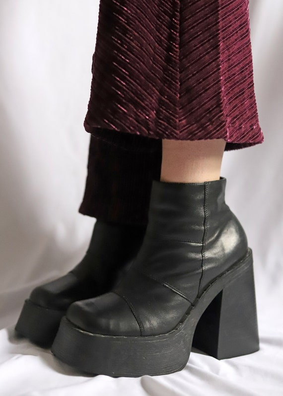 platform boots 90s