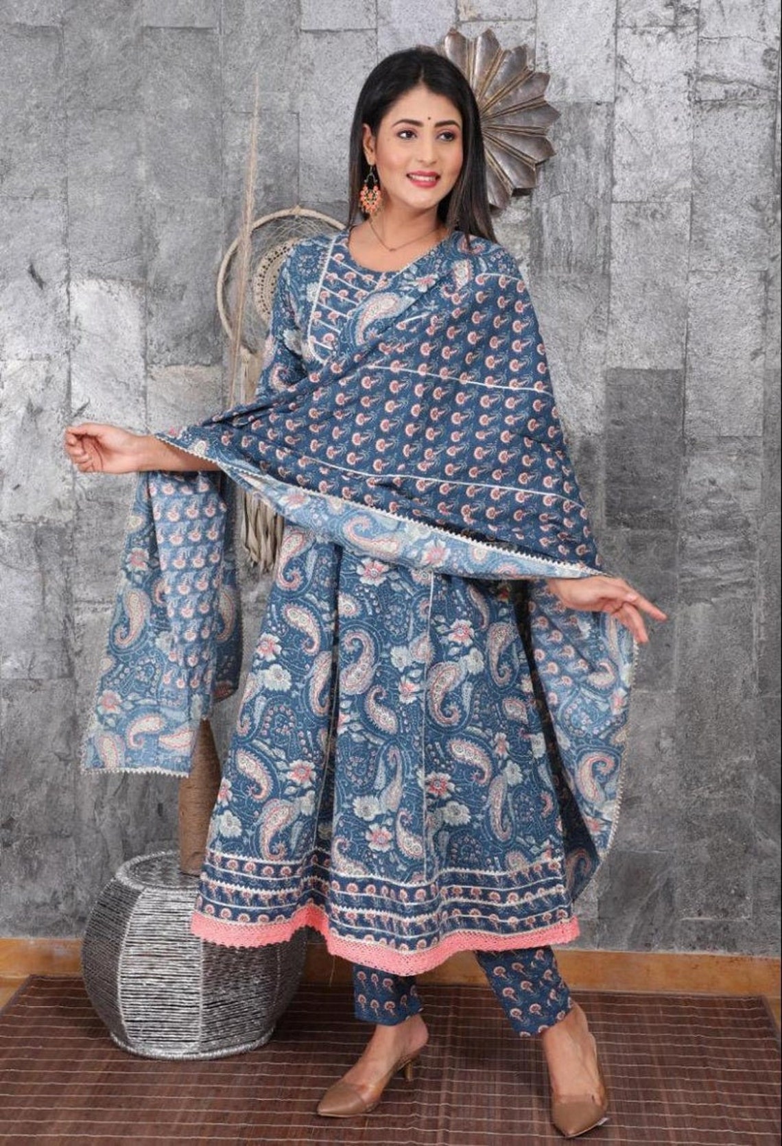 Indische Anarkali Flared Kurti Hose Dupata Frauen tragen Etsy