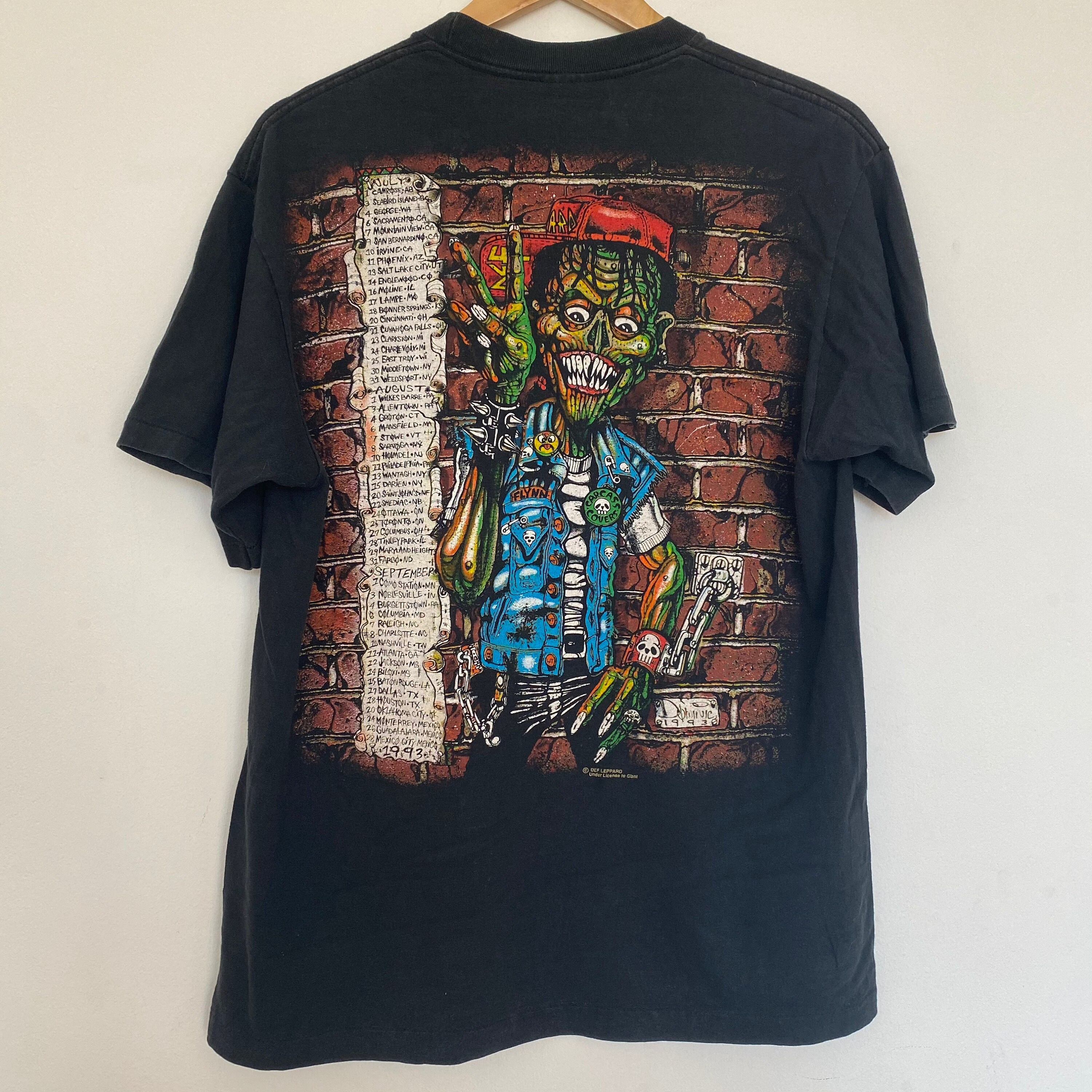 RARE Vintage 90s Def Leppard 1993 Tour Giant Single Stitch T RARE Vintage 90s Def Leppard 1993 Tour Giant Single Stitch T