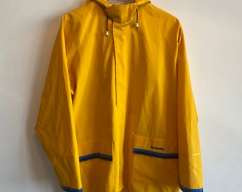Vintage 1980s Yellow & Blue BERMUDES French Sailing Raincoat | Fisherman's Jacket | Waterproof Coat
