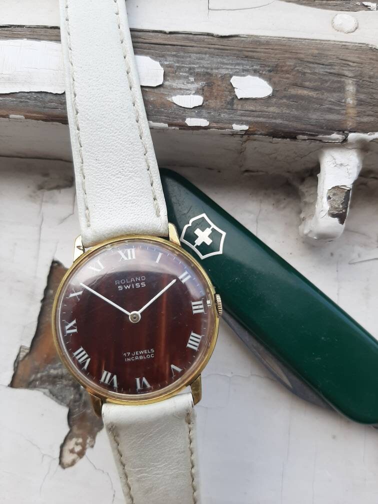 Roland watch price new arrivals