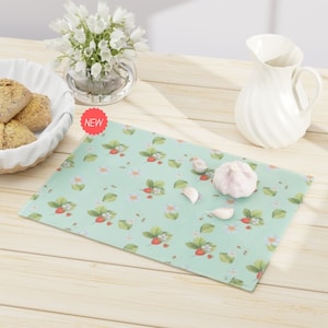 Strawberry Cutting Board, Farmhouse Kitchen Decor, Tempered Glass Cutting Board, Chef Housewarming Gift, Red Green, Cottagecore, 2 sizes