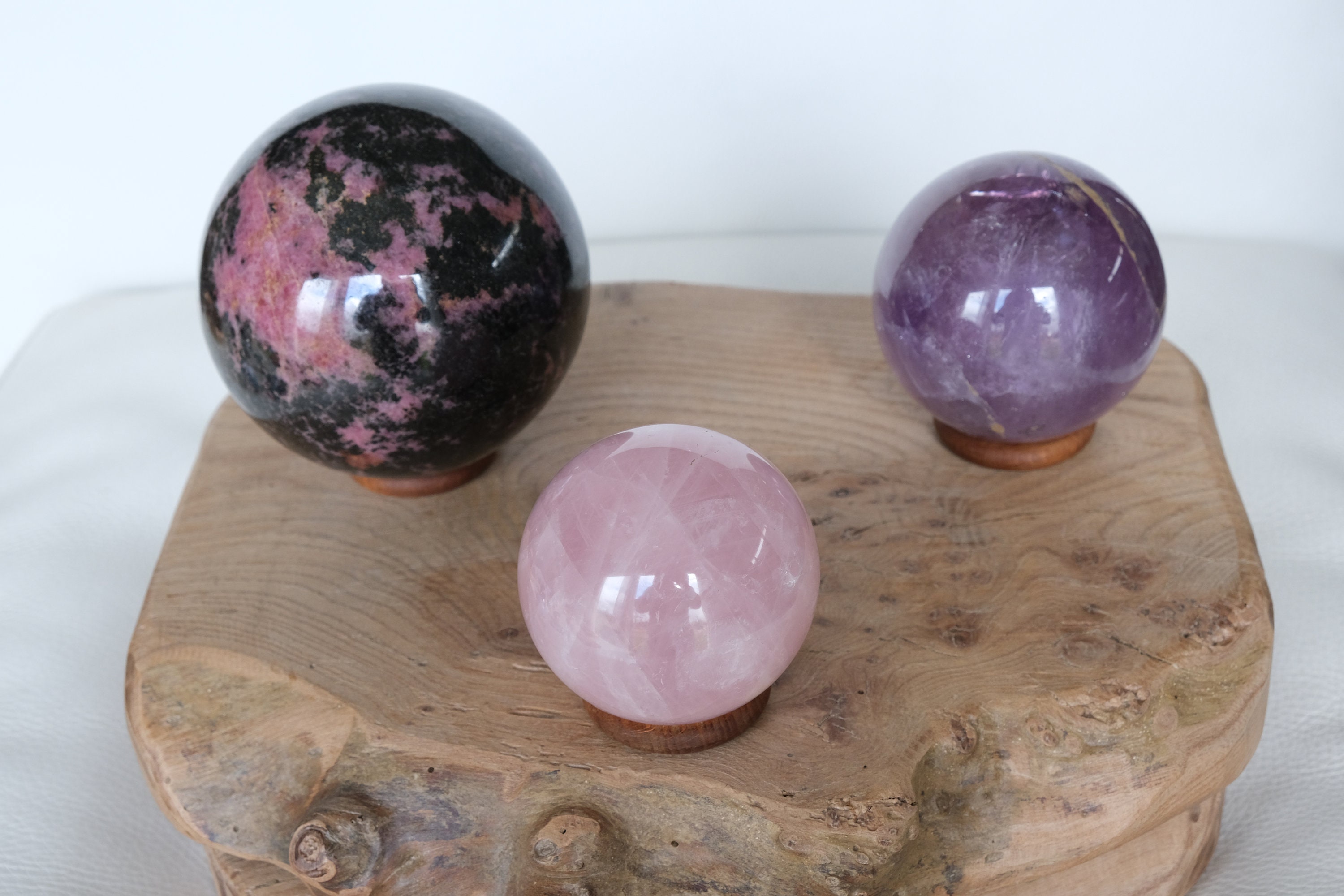 Spheres en Rhodonite, Améthyste, Quartz Rose