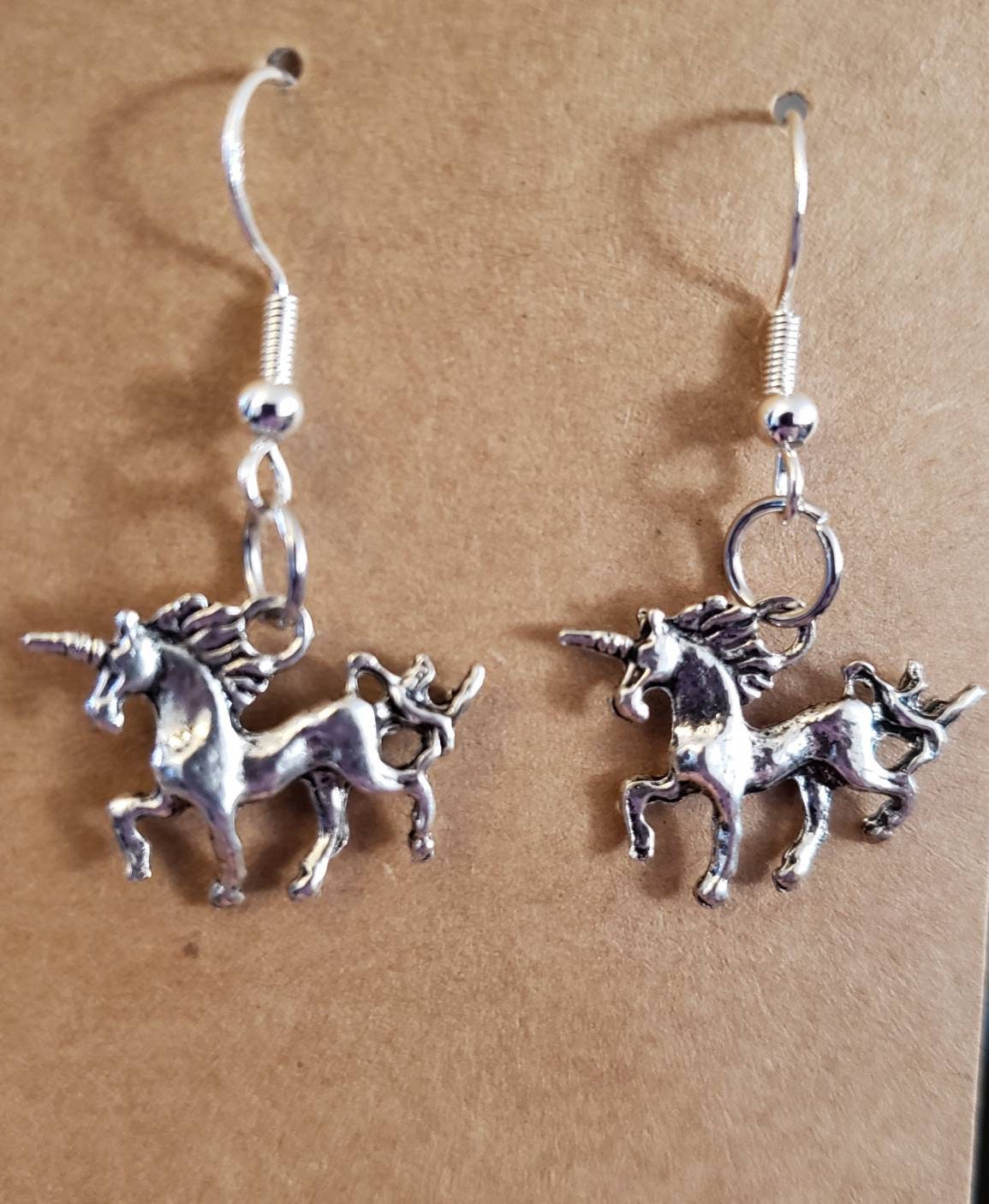 PENDIENTES DE PLATA RODIO CON FORMA DE UNICORNIO ESMALTE G 02A0159