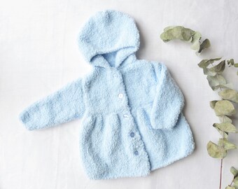 Manteau long à capuche doux - du 9 mois au 4 ans - tricoté à la main en France - vêtement bébé enfant