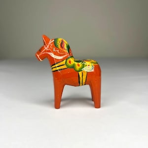 Vintage 8 cm Red Dala Horse by Nils Olsson | Hand-Carved Swedish Folk Art | Traditional Wooden Figurine