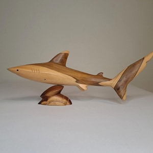 Hand-Carved Wooden Shark Sculpture – 10&#39;&#39; Marine Life Decor, Ocean Lover&#39;s Gift