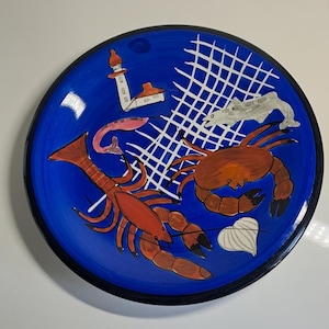 Vintage hand made fajanse shellfish serving platter by Bebe Norway Siri Ardahl with lighthouse, lobster, crab and fishes, 10.5&#39;&#39;
