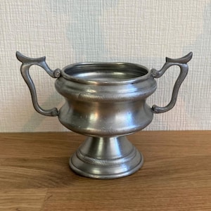 Mid century modern pewter bowl, hand made by Norway Tinn