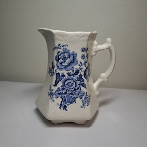 Vintage Crown Devon White Blue Milk Cream Jug/Pitcher, made in Staffordshire, England, 1960s-1970s