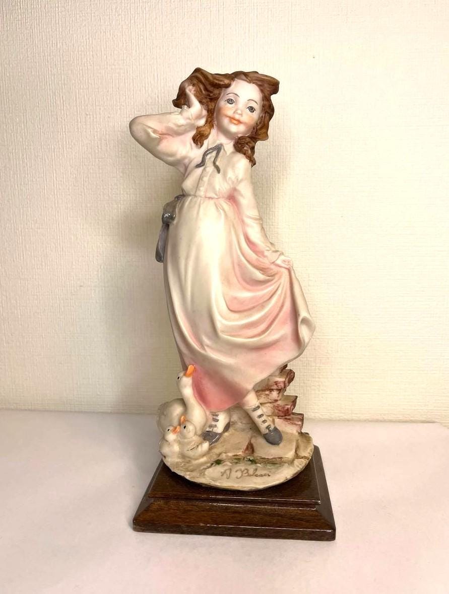 A Belcari Figurines - Etsy