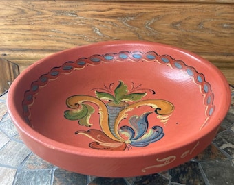 ノルウェー製のヴィンテージ木製ローズマリング手描き装飾ボウル