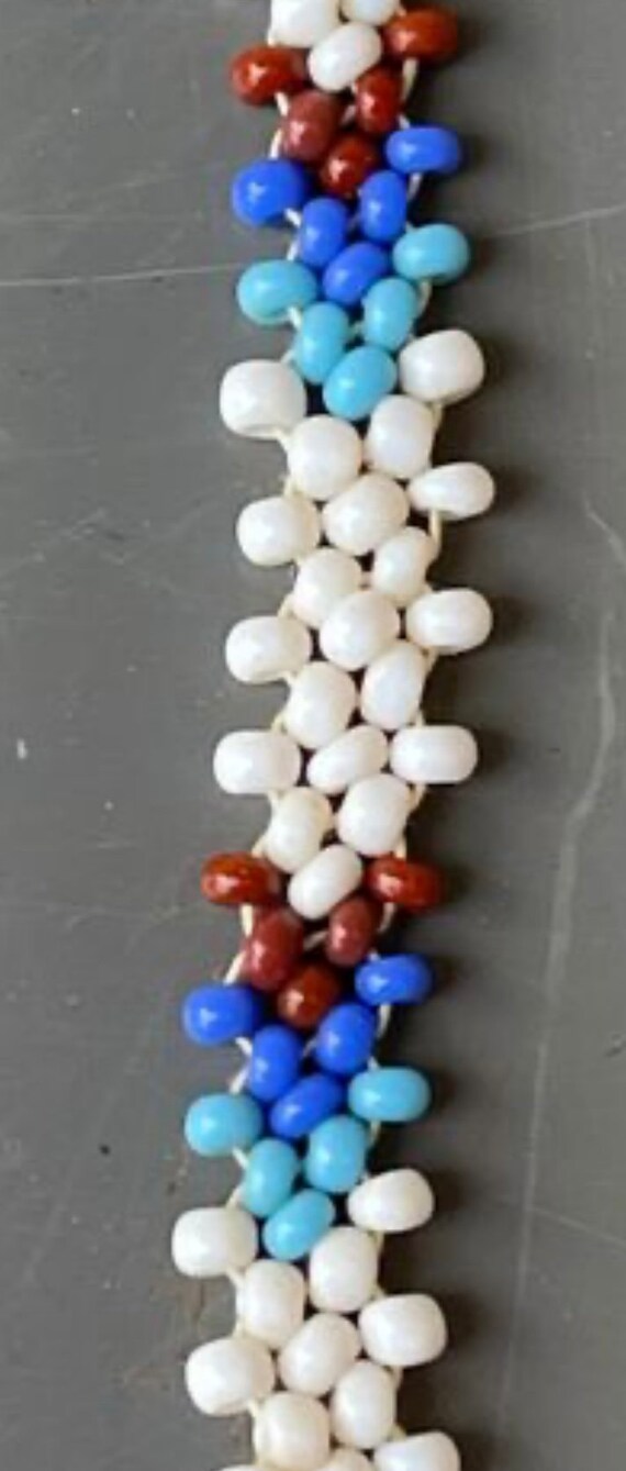 Native American beaded medallion - image 7