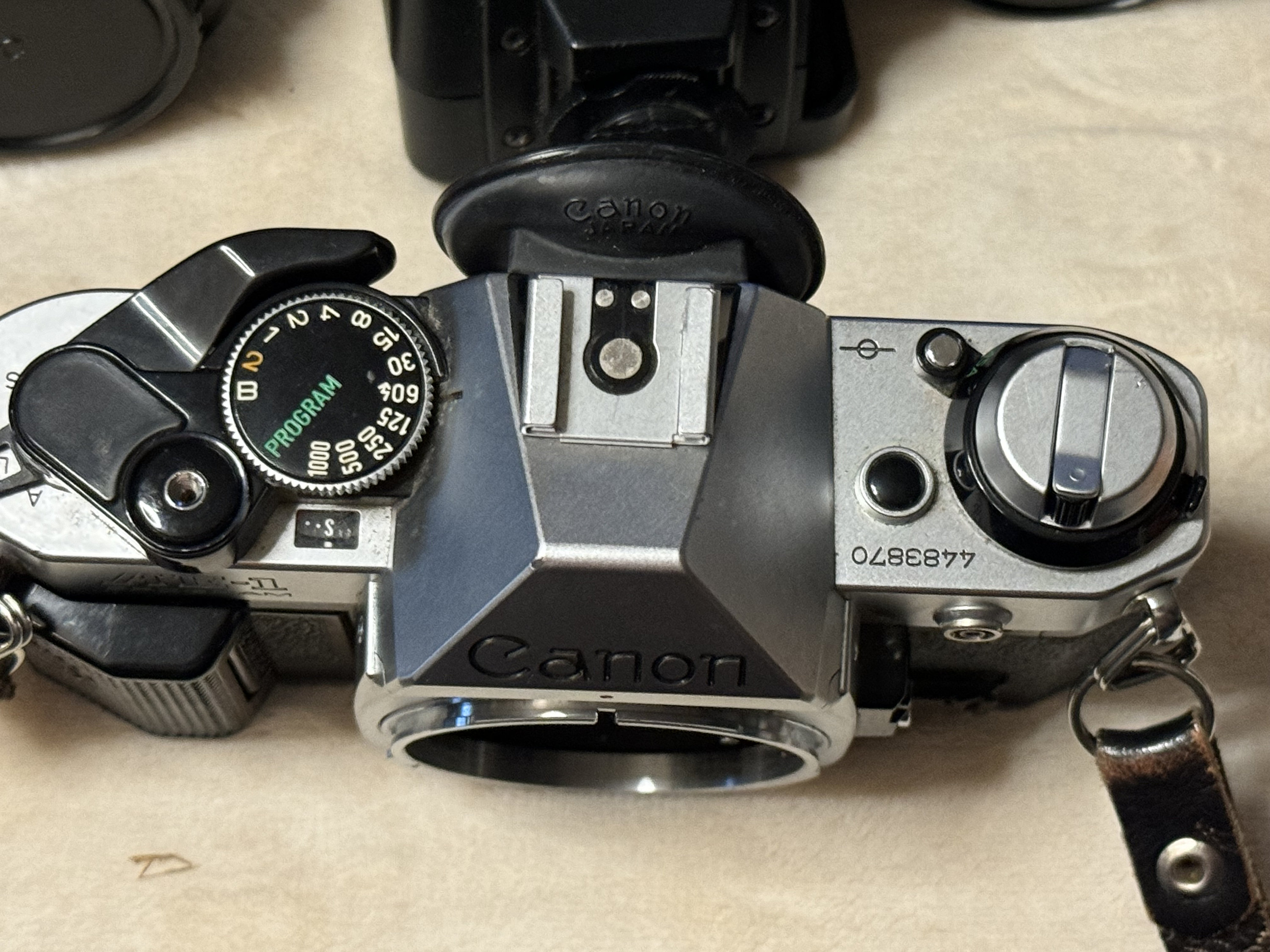 CANON AE-1 PROGRAM + 50mm f/1.8 SC + Pile Neuve AE1 !! Super Offre