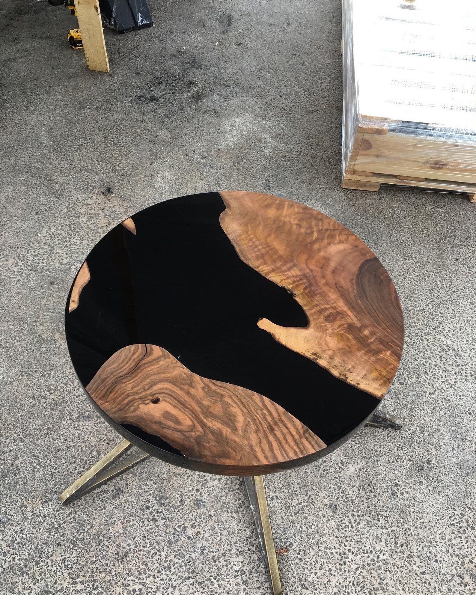 Walnuss Schwarz Epoxy Diamater Rundtisch Live Edge | Etsy