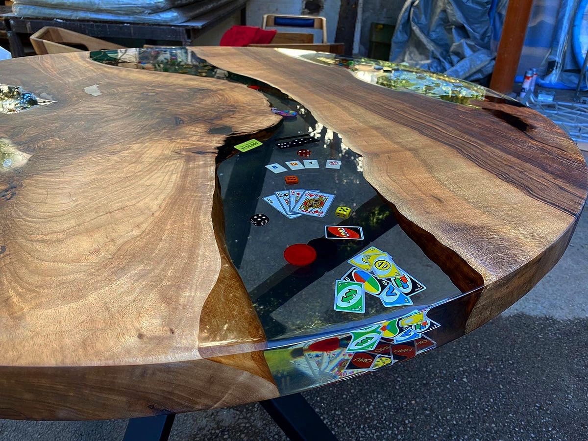 Custom Order Diameter Walnut Clear Round Epoxy Table dining Table