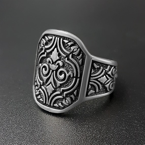 Silver Men's Ring Om Engraved Ring | Silveradda