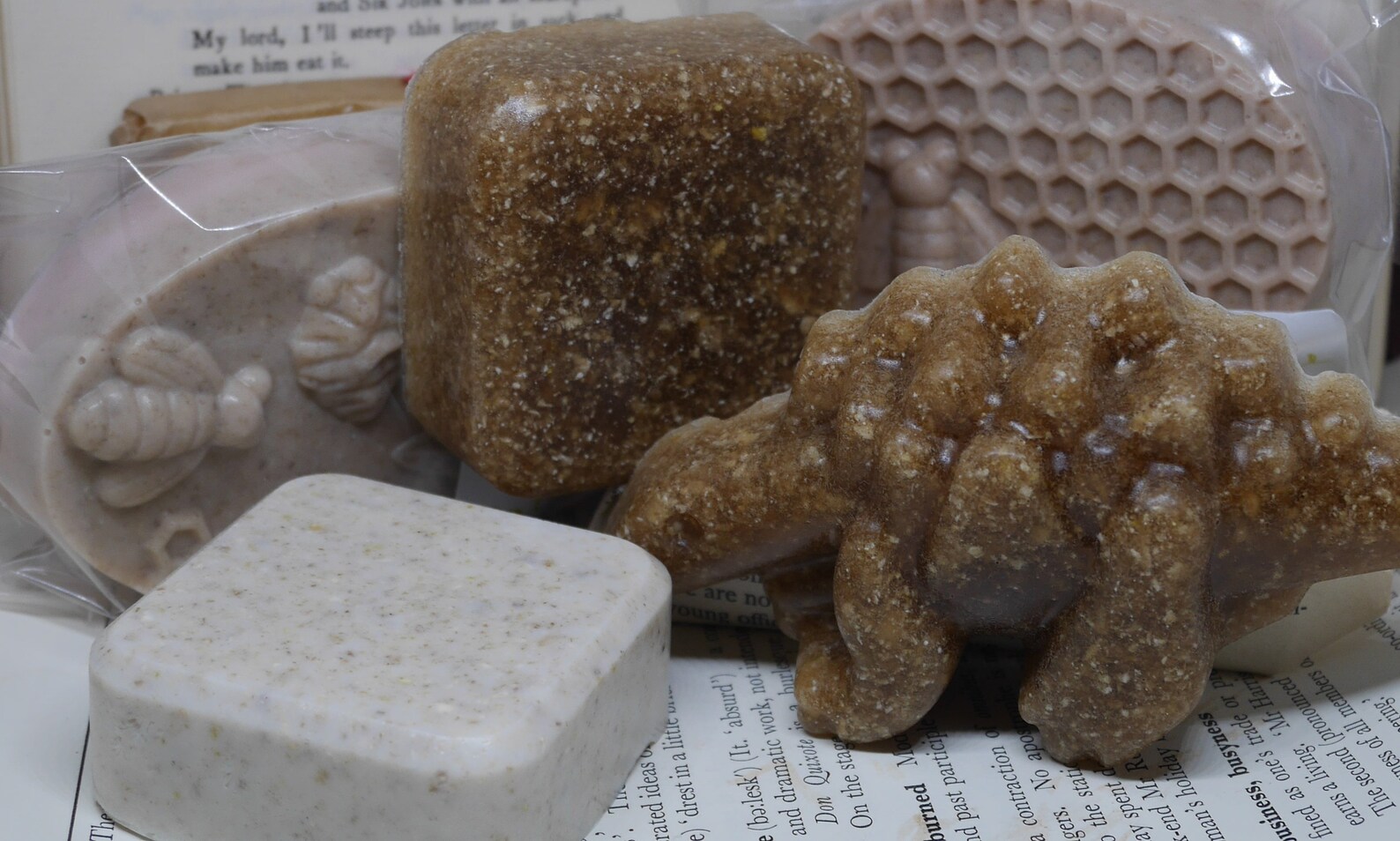 Oatmeal soaps. Ideal for sensitive and eczema prone skin. Etsy