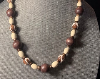 Chunky wooden necklace