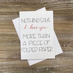 Je t’aime papier plié | Drôle de carte d’amour | L’amour est dur | Carte d’amour sarcastique | Drôle de Saint-Valentin |