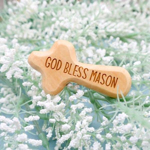 Personalized Wooden Pocket Cross, Scripture Wood Pocket Cross, Comfort Cross for Prayer, Christian Wedding Favors, Small Wooden Cross Gift