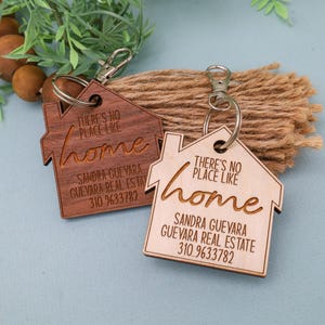 Personalized Realtor Closing Gifts, Custom Wooden Keychain Gift, New Homeowner Gift, Real Estate Client Thank You Gift, Housewarming Gift