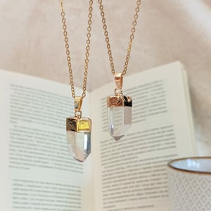 Raw Clear Quartz Crystal Necklace Minimalist Chain Necklace with Clear Quartz Healing Crystal, Birthstone Necklace Christmas Gift for Her