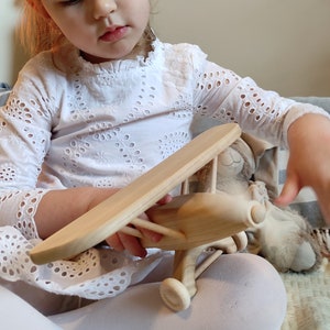 Vliegtuig Houten Speelgoed Vliegtuig Handgemaakte Houten Speelgoed Cadeau voor kind baby verjaardag auto afbeelding 7