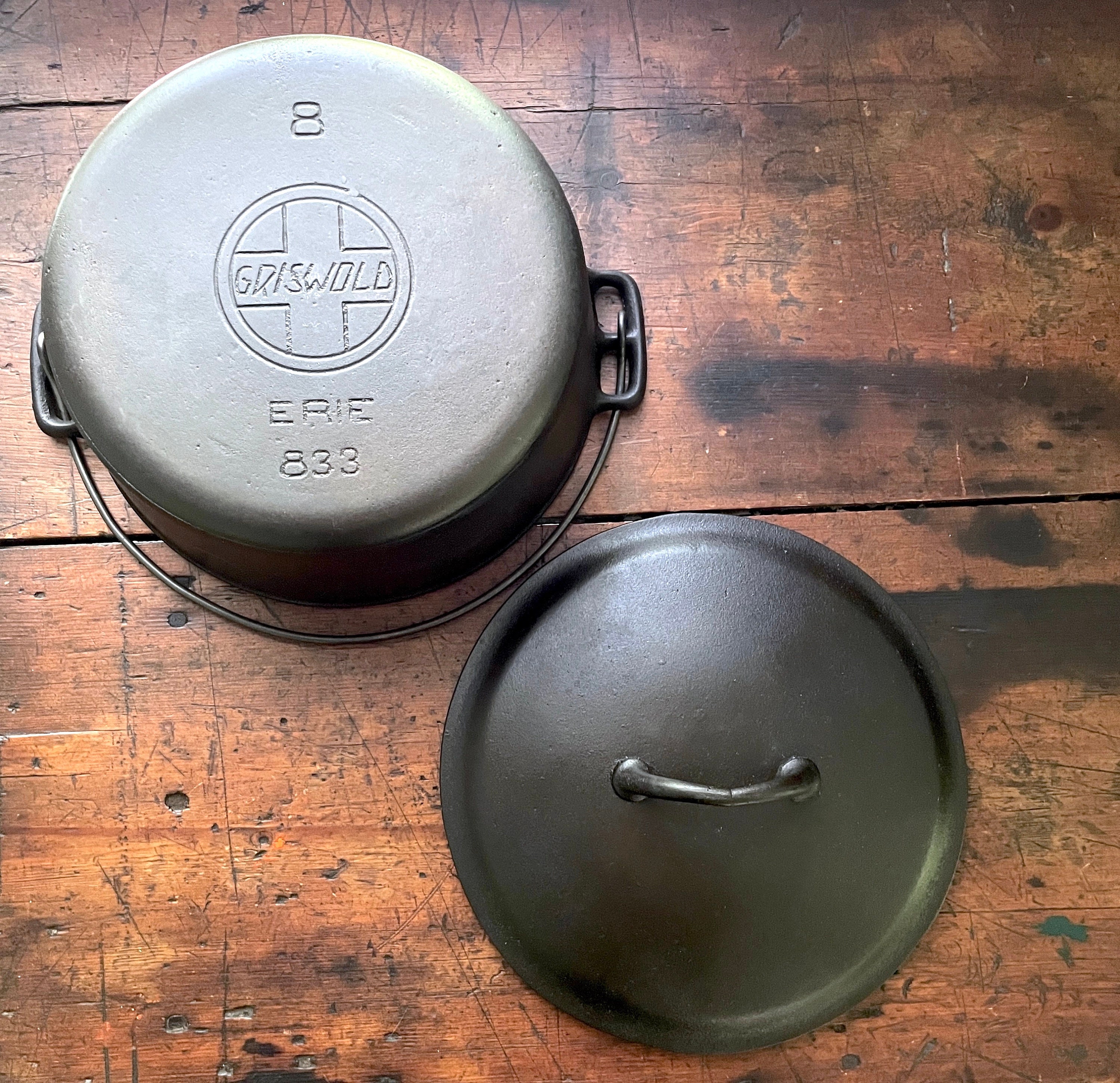 RARE LARGE Griswold No. 10 Slant Logo Cast Iron Dutch Oven With Lid,  Vintage Cookware, Bakeware, Antique Cast Iron 