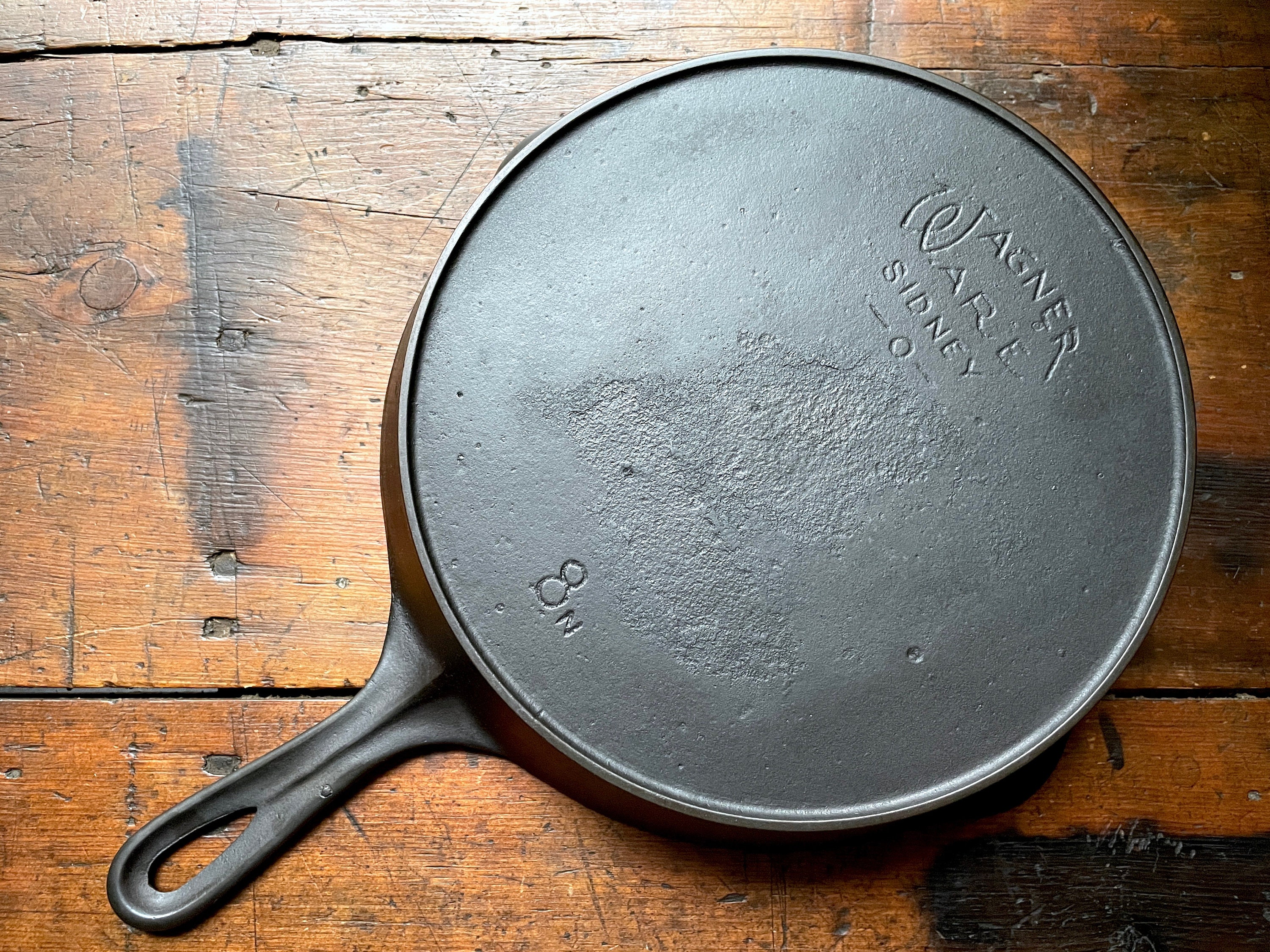 Vintage Wagner Ware 8 /20 cm.Inch Cast Iron Skillet Made in USA B 2-98