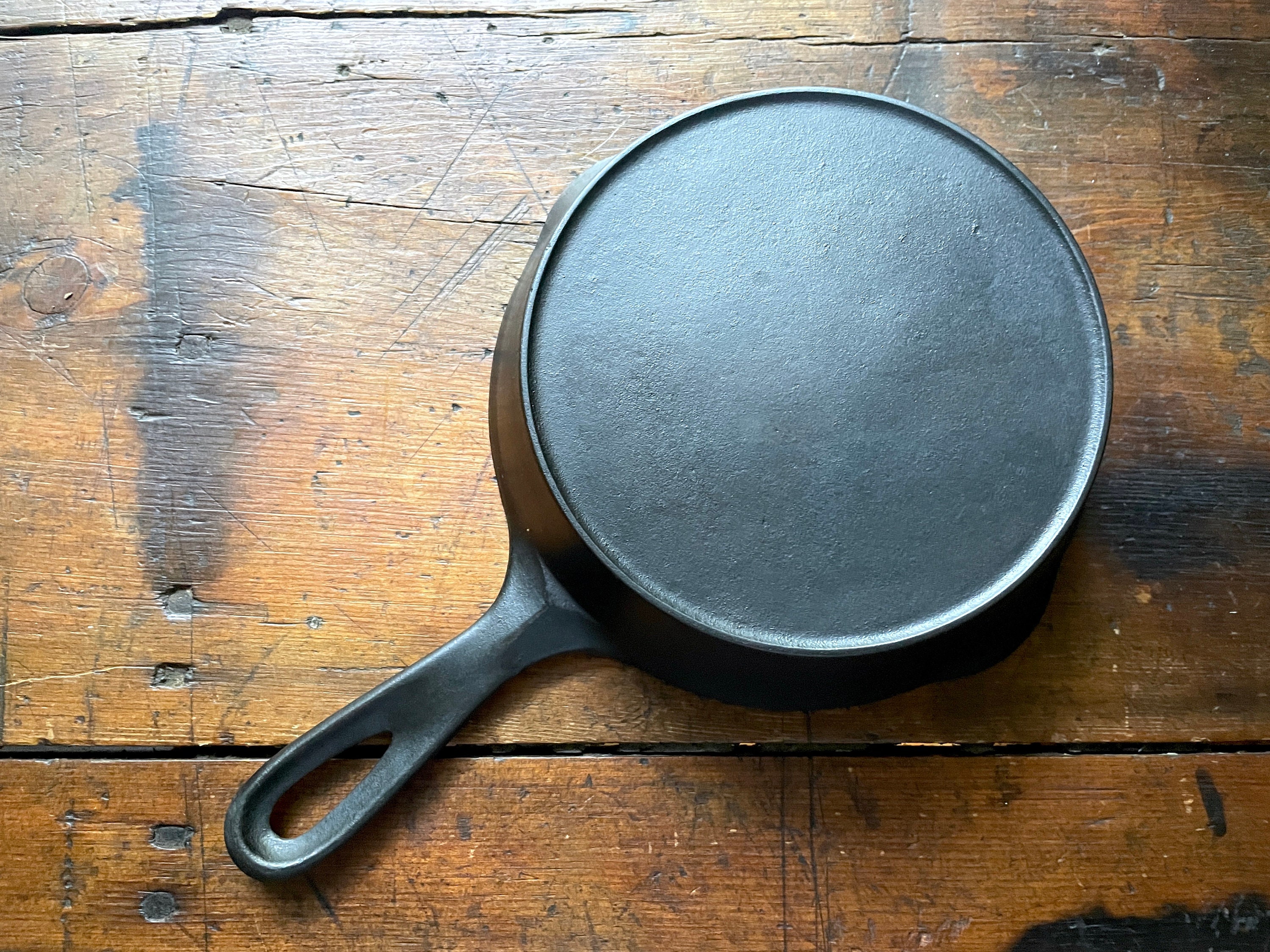 Vintage Cast Iron Skillet Frying Pan Unmarked 6 1/4 Inch made in Taiwan