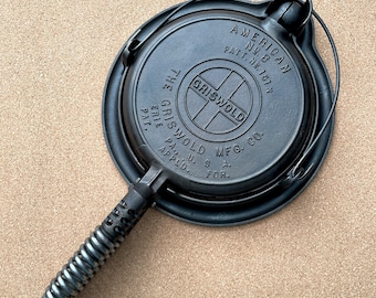 Griswold cornbread pan hot sale
