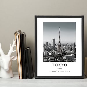 Tokyo Wall Art, Minimalist Printable Wall Art, Tokyo Print, Tokyo Poster, Minimalist Travel Tokyo Wall Art, Instant Download Tokyo Skyline